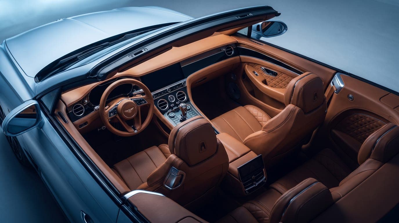 Bentley Continental GT Convertible interior cockpit