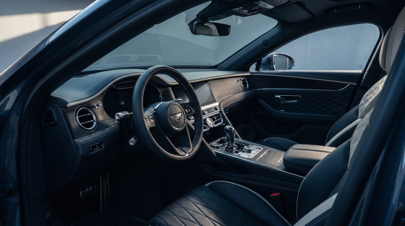 Bentley Flying Spur interior cockpit
