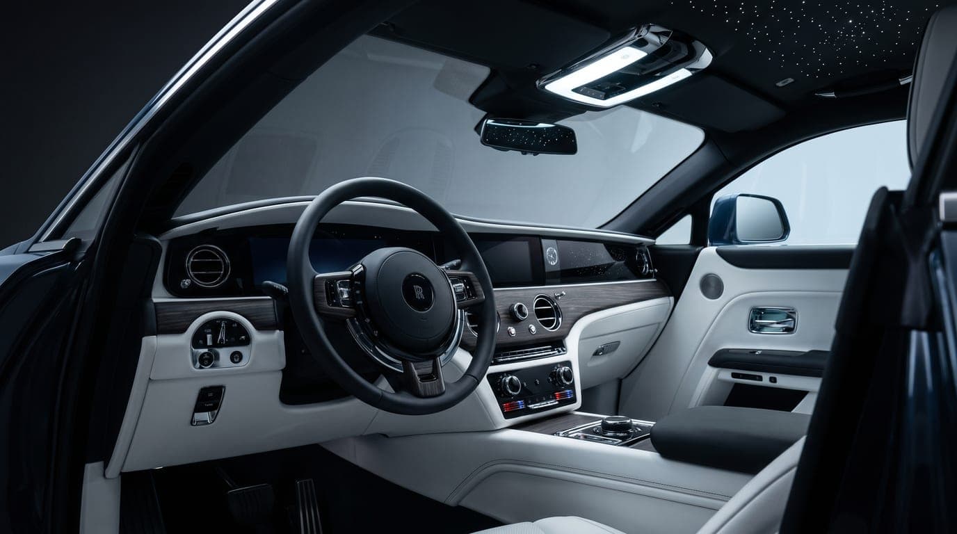 Rolls-Royce Spectre interior cockpit